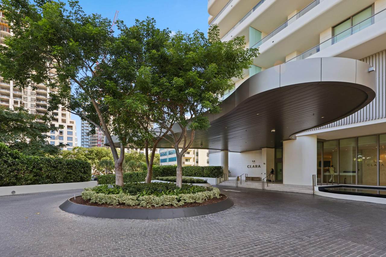 200 Arkona Court - Photo 1