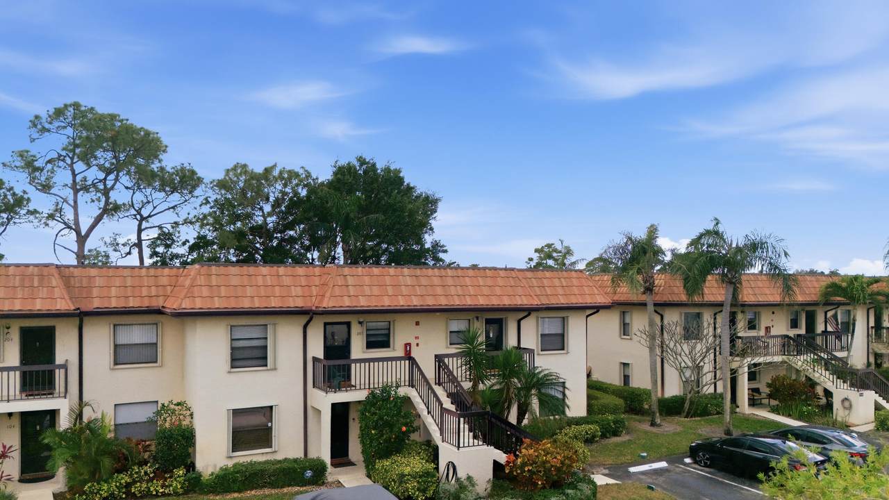 7118 Golf Colony Court - Photo 1
