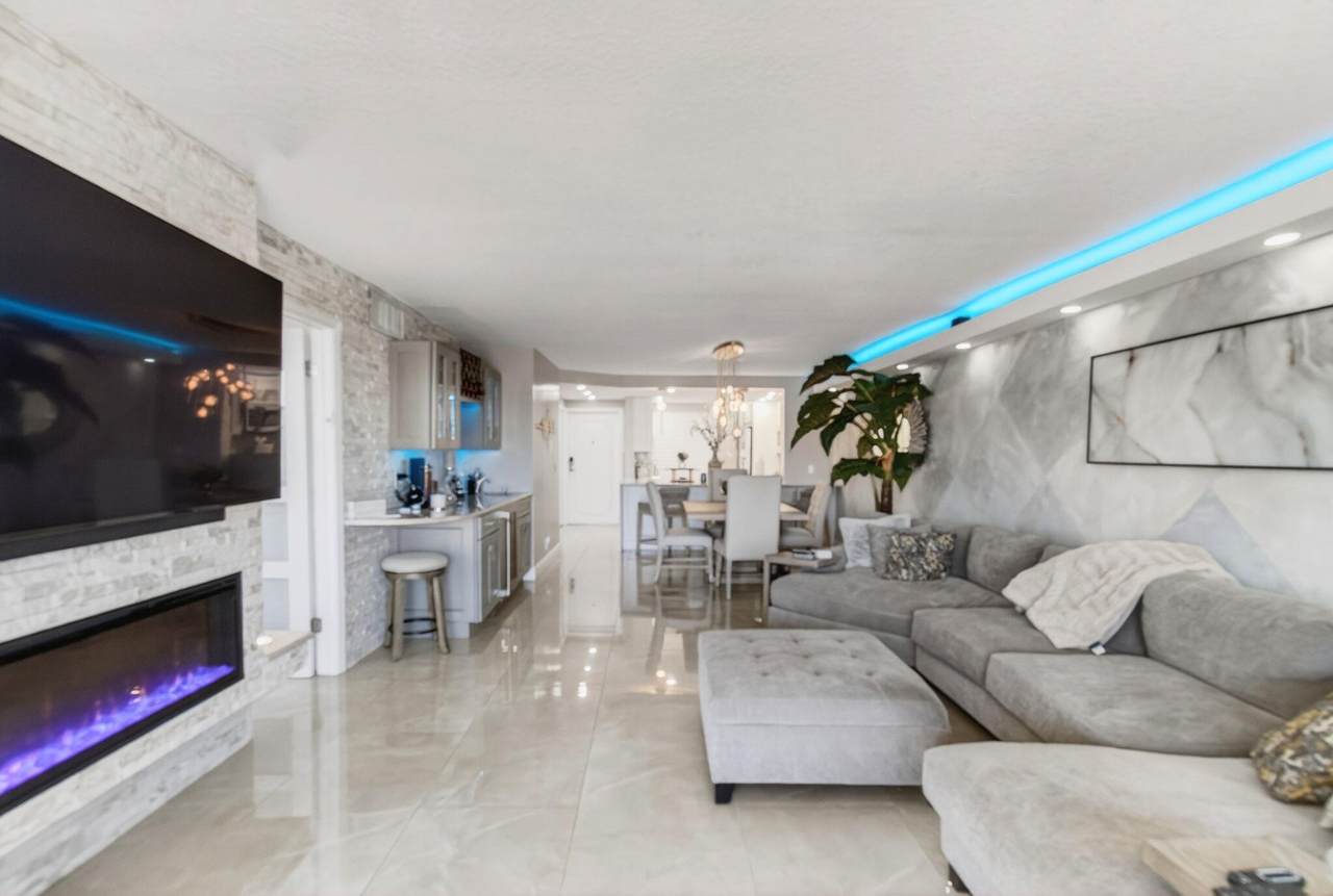 2717 Florida Boulevard - Photo 1