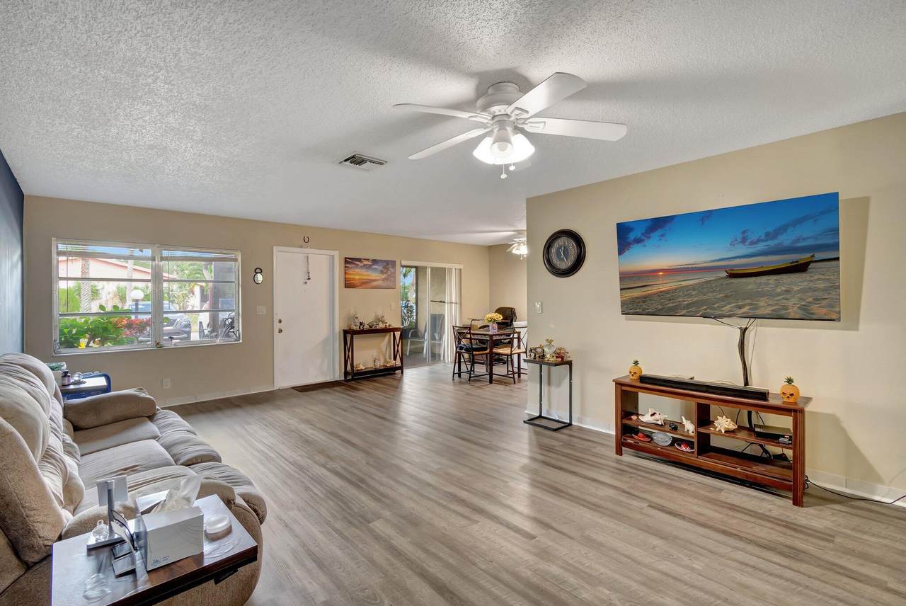6118 La Palma Lane - Photo 1