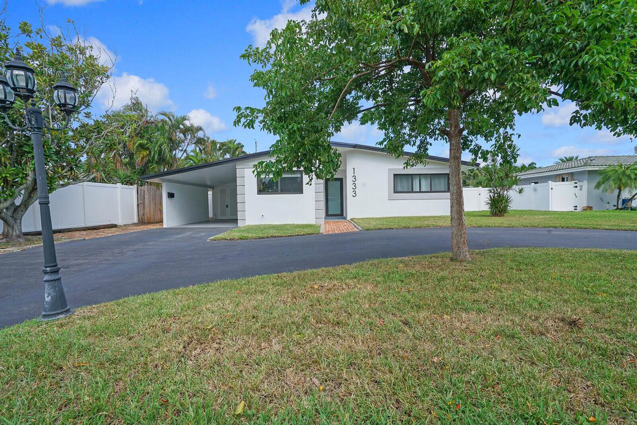 1333 8th Street - Photo 1