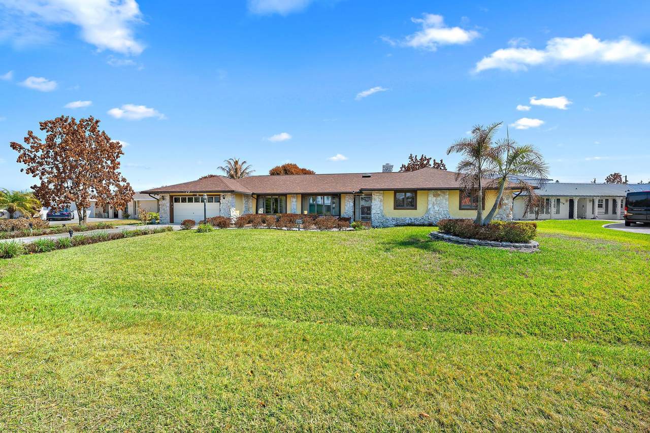 122 Naranja Avenue - Photo 1