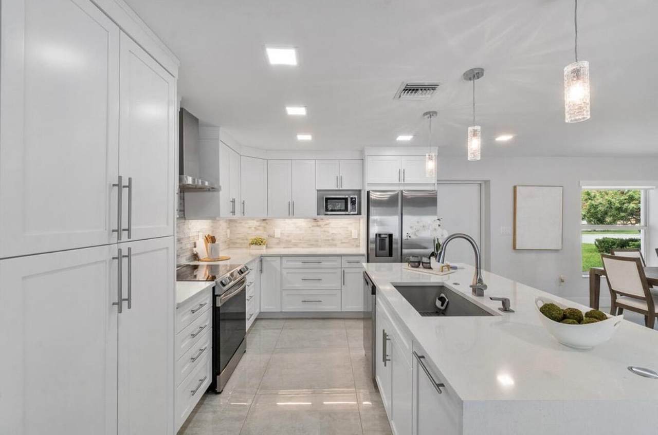 2846 35th Court - Photo 1