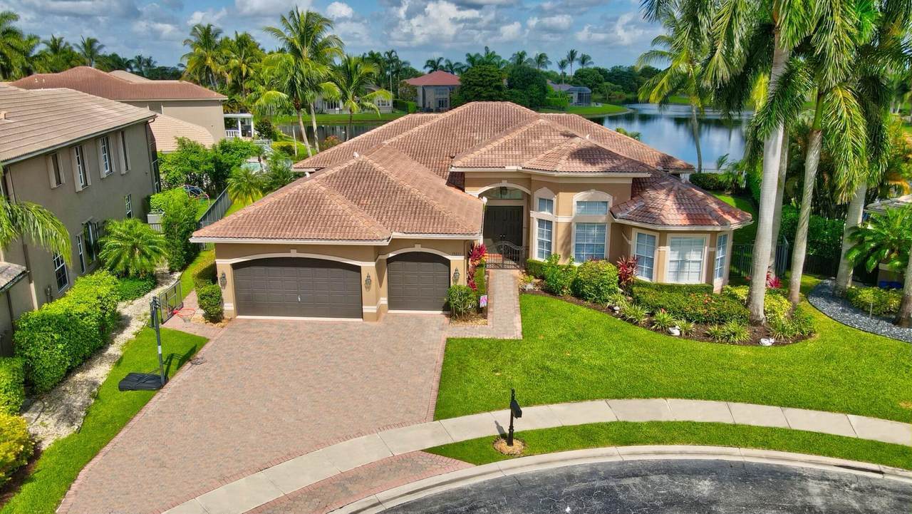 19211 Creekshore Court - Photo 1