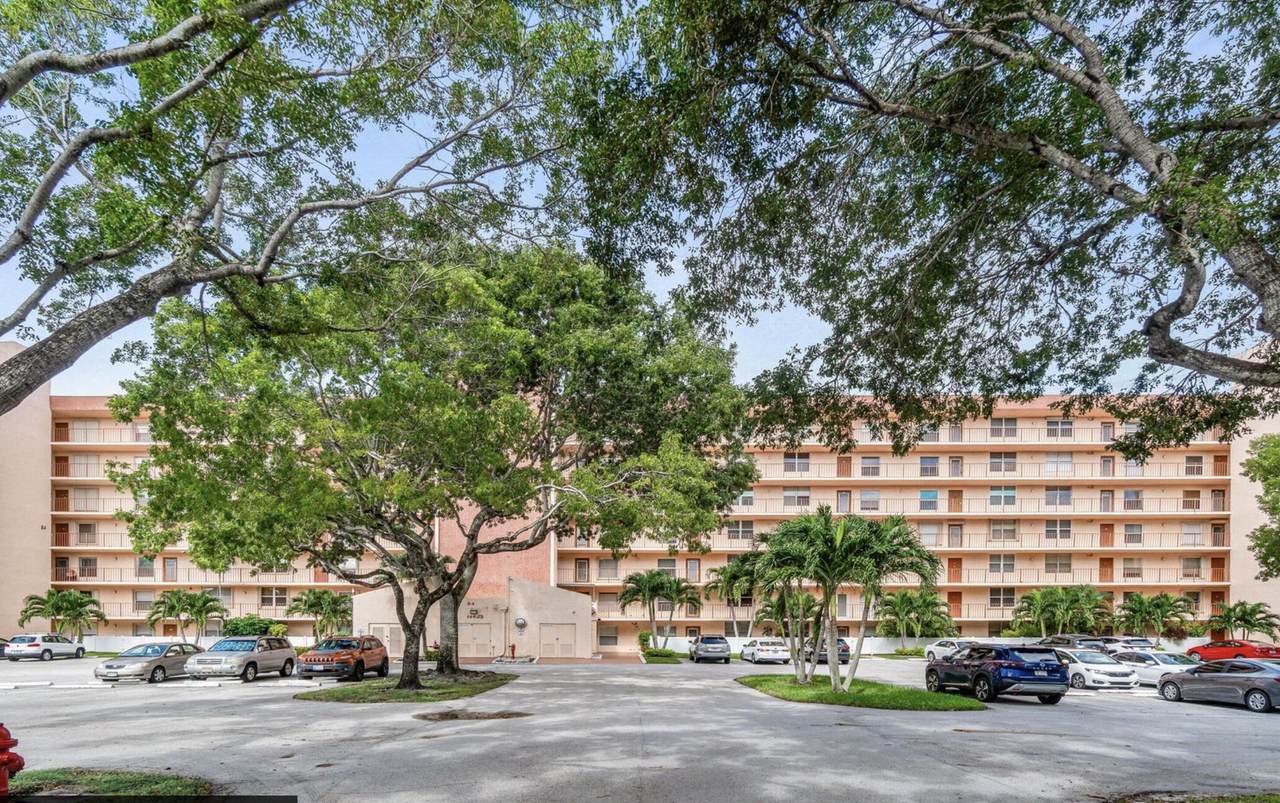 14623 Bonaire Boulevard - Photo 1