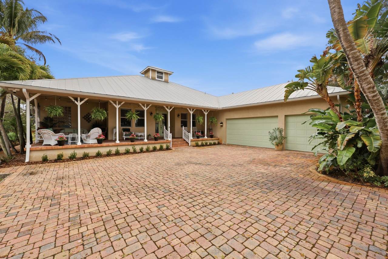 2412 Saint Lucie Boulevard - Photo 1