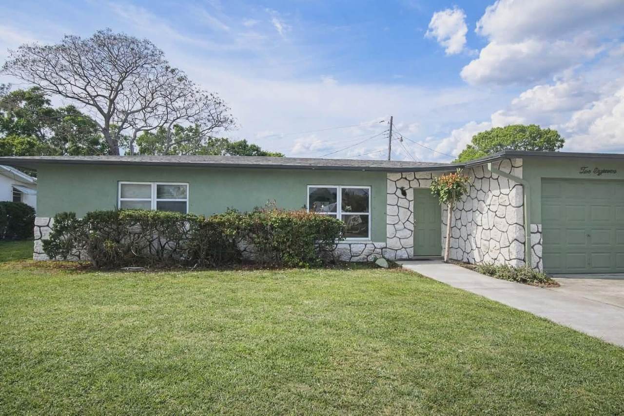 218 Olive Avenue - Photo 1