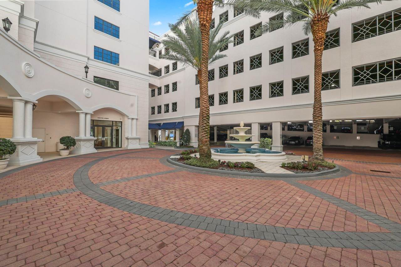 233 Federal Highway - Photo 1
