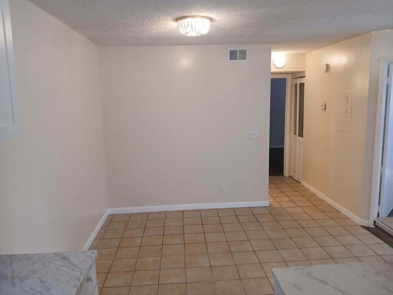 https://bt-photos.global.ssl.fastly.net/beaches/1280_boomver_1_R11167697-2.jpg