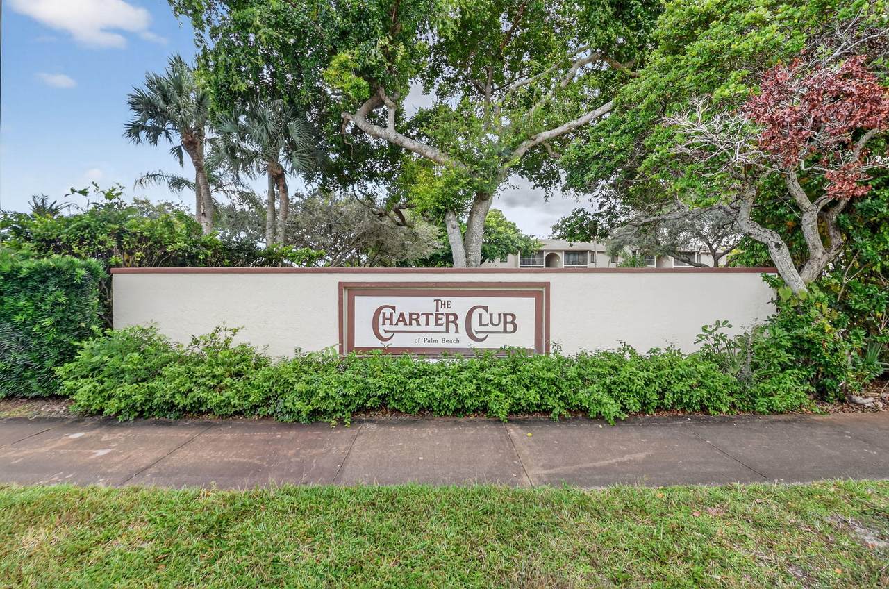 208 Foxtail Drive - Photo 1