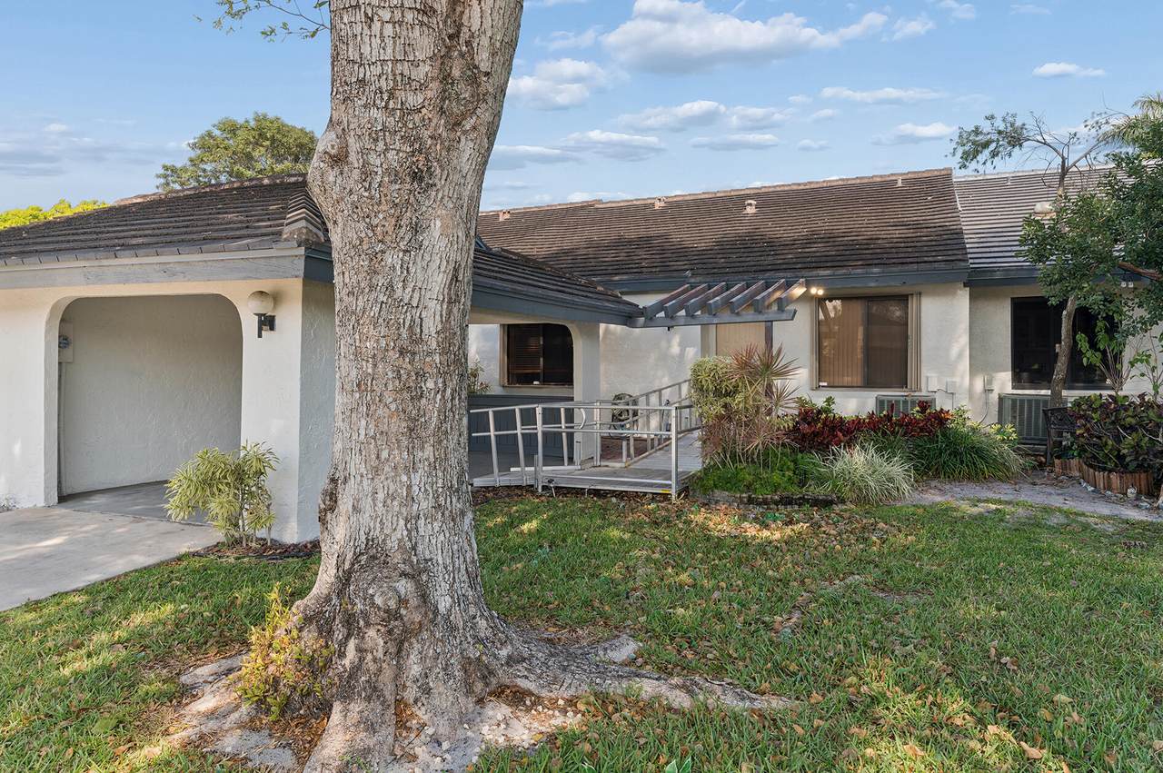 10197 Kinswood Road - Photo 1