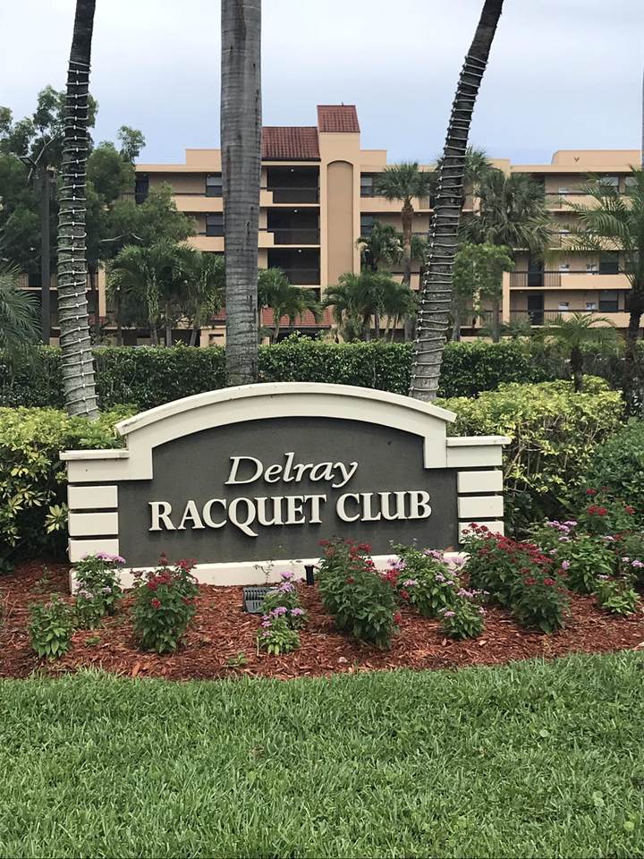 750 Egret Circle - Photo 1