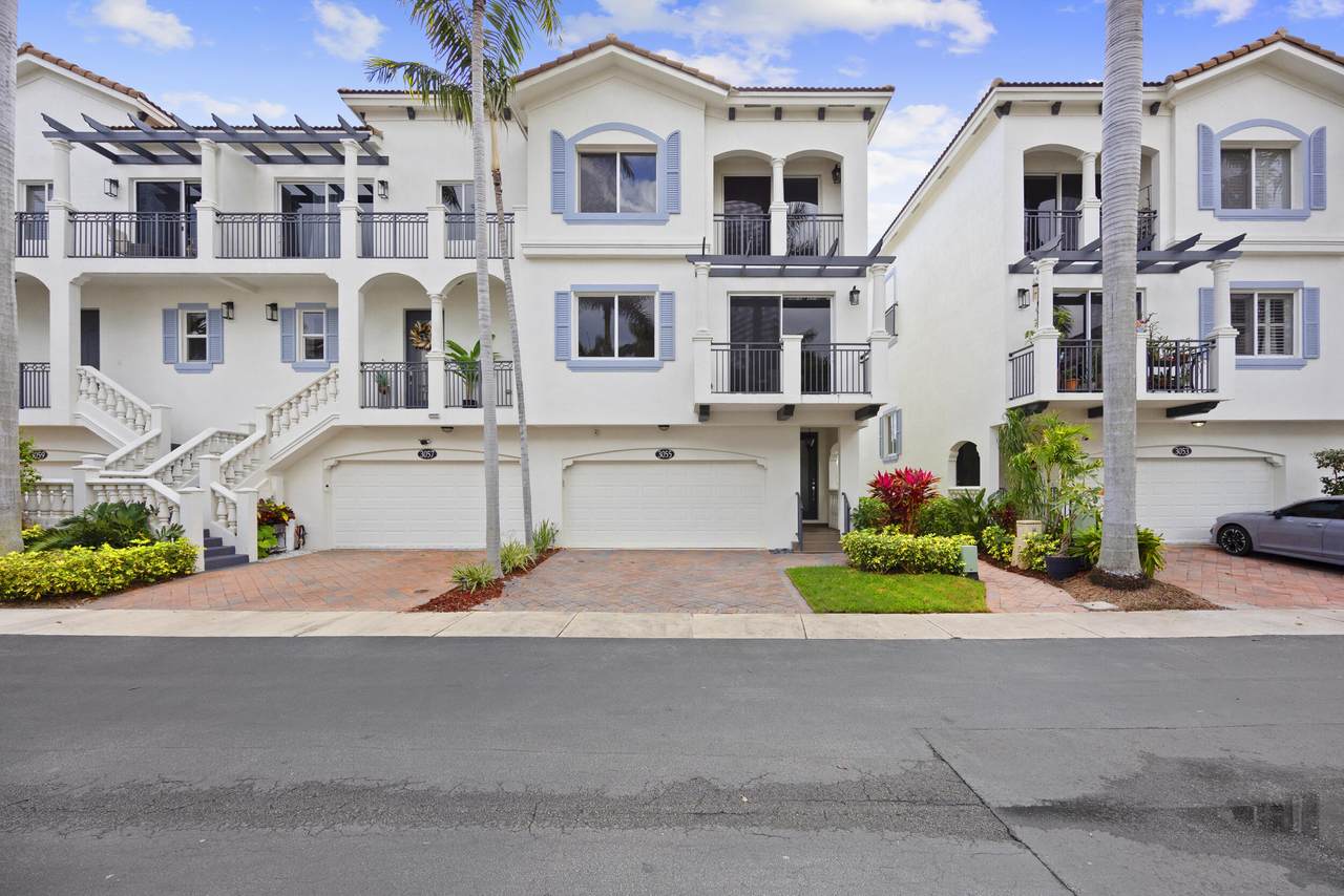 3055 Waterside Circle - Photo 1