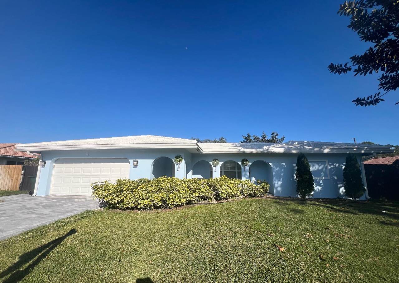 3244 25th Way - Photo 1