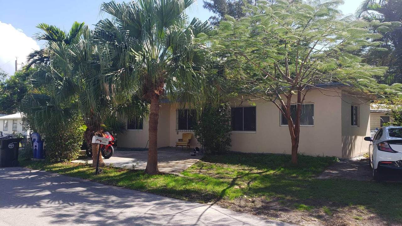 2334 136th Street - Photo 1