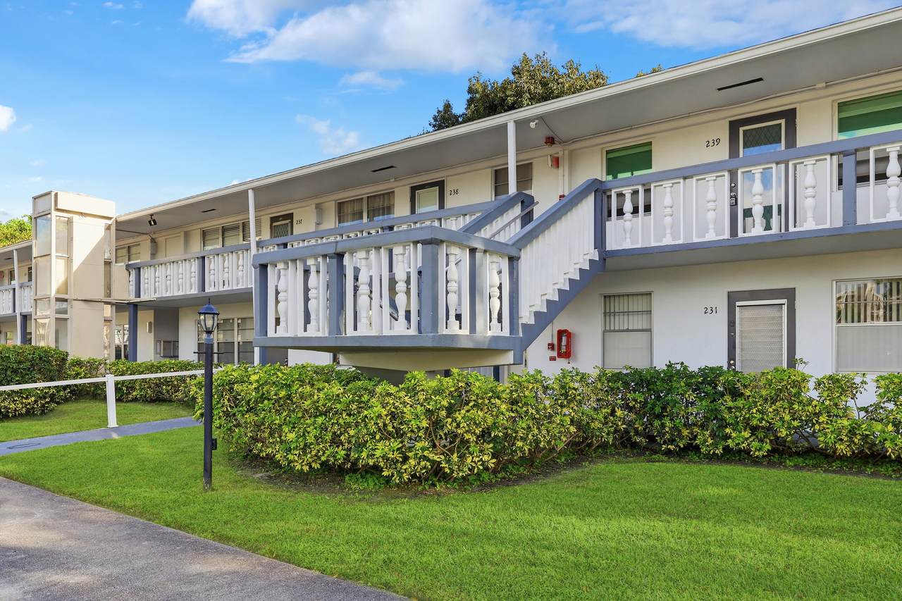 231 Ventnor Q - Photo 1