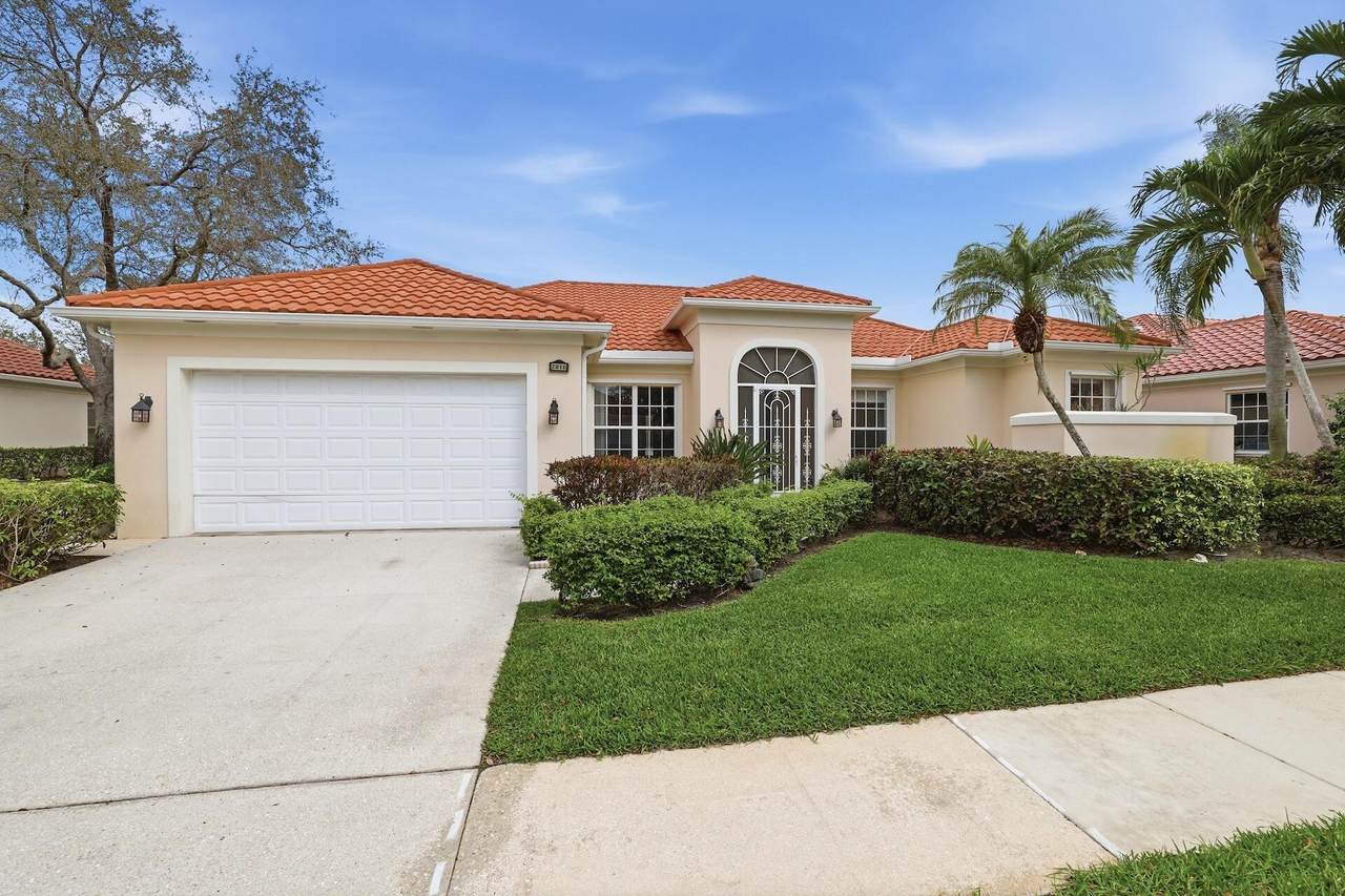 2810 Hancock Creek Road - Photo 1