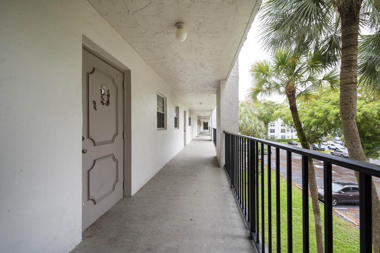 https://bt-photos.global.ssl.fastly.net/beaches/orig_boomver_1_B26001638-2.jpg