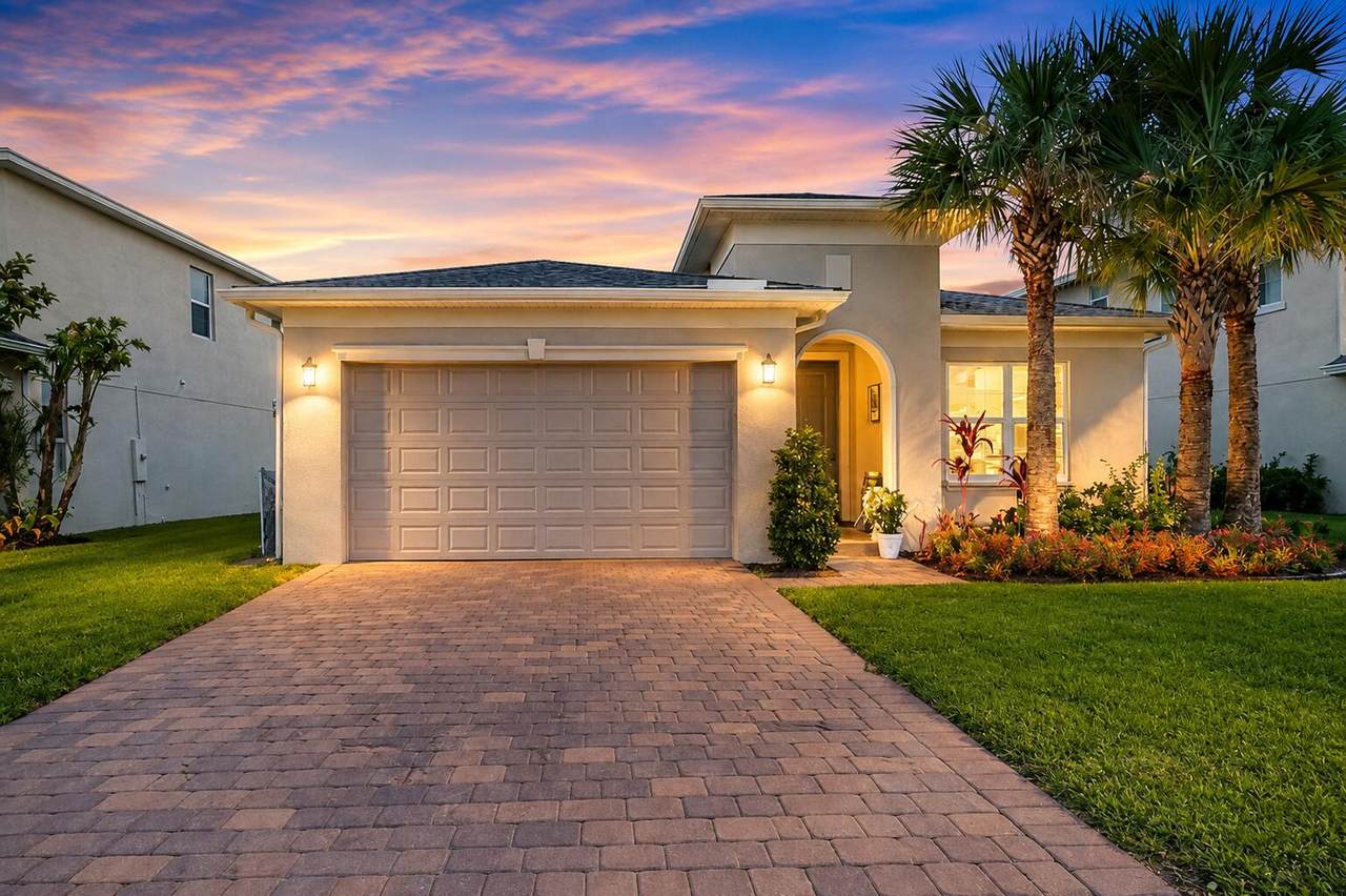 1158 Leonardo Circle - Photo 1