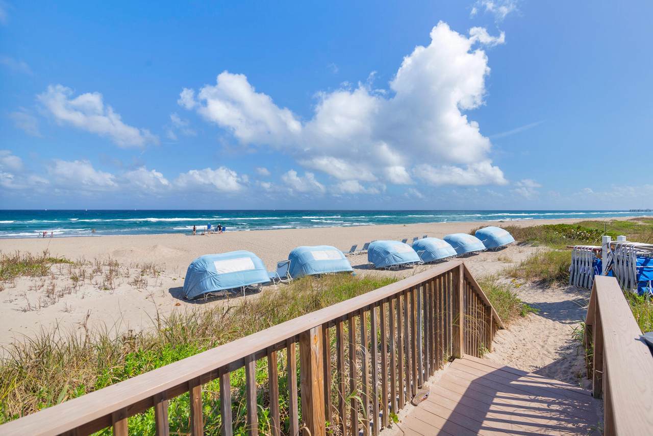https://bt-photos.global.ssl.fastly.net/beaches/1280_boomver_2_B26001863-2.jpg