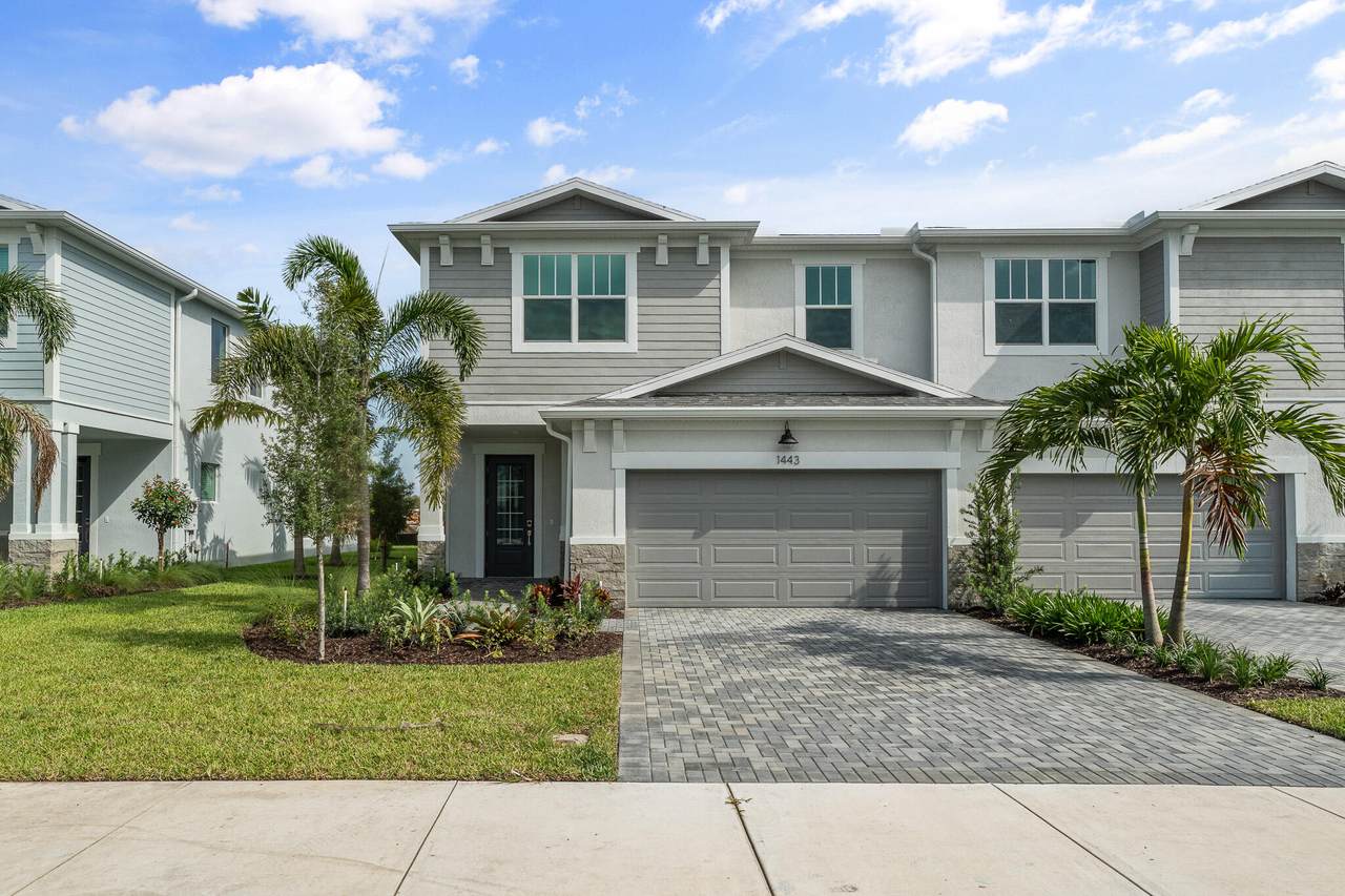 1443 Corteal Way - Photo 1