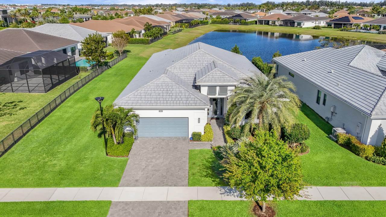 5353 Siesta Key Lane - Photo 1