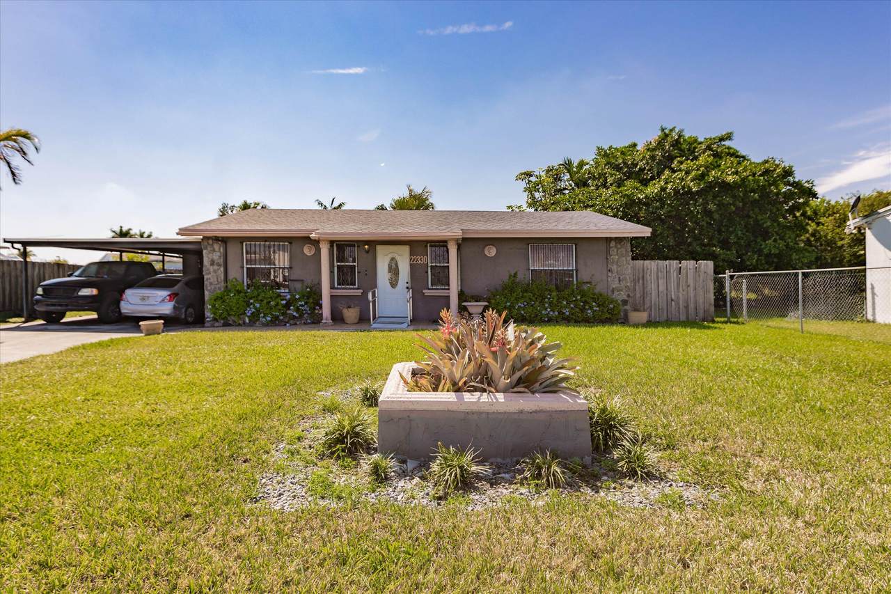22330 112th Avenue - Photo 1