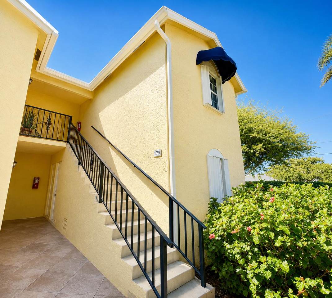 179 Waterside Drive - Photo 1