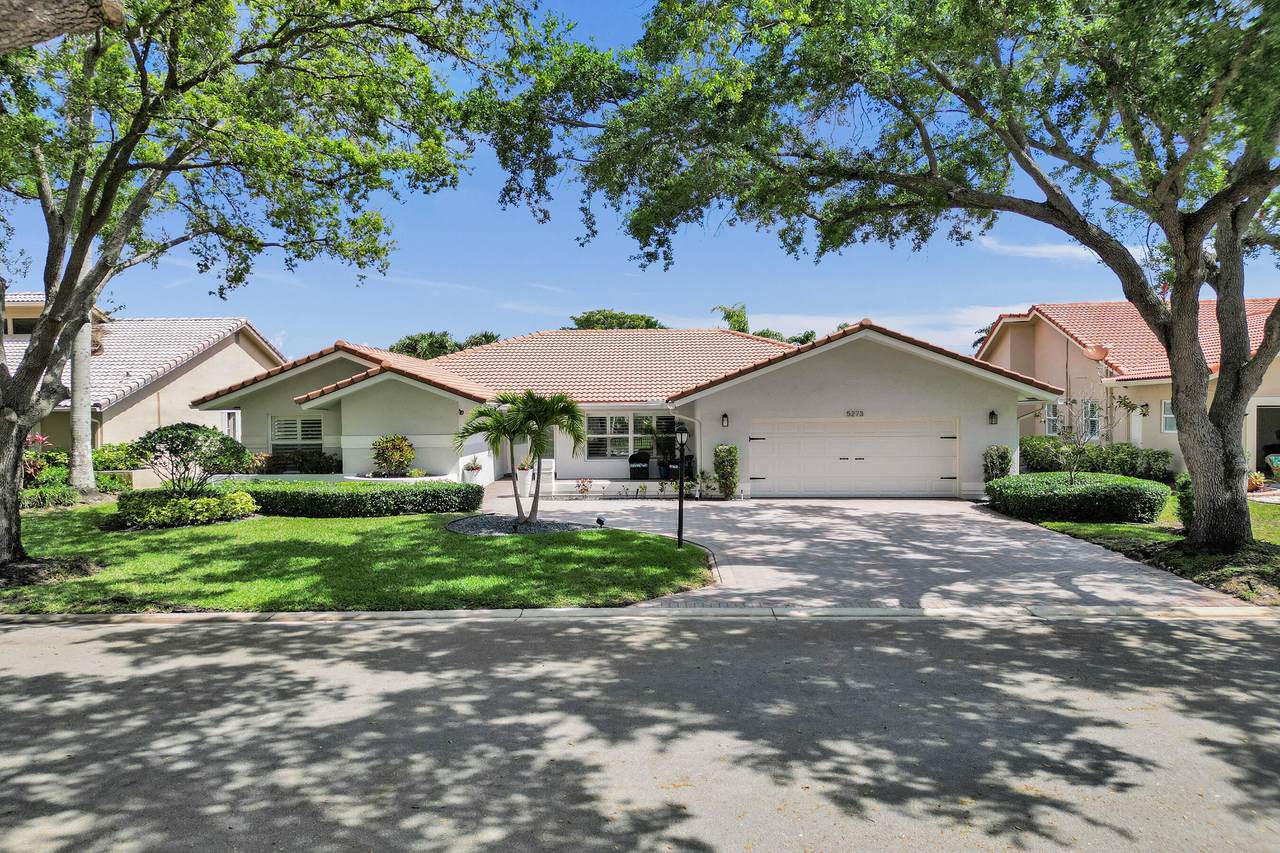 5273 89th Drive - Photo 1