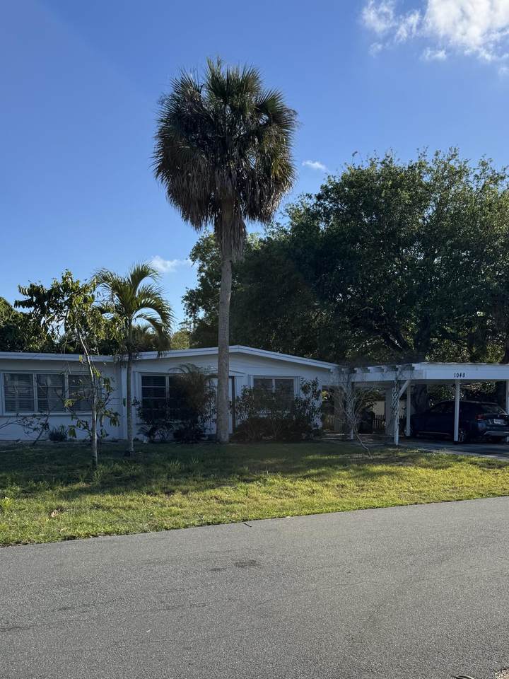 1040 5th Street - Photo 1
