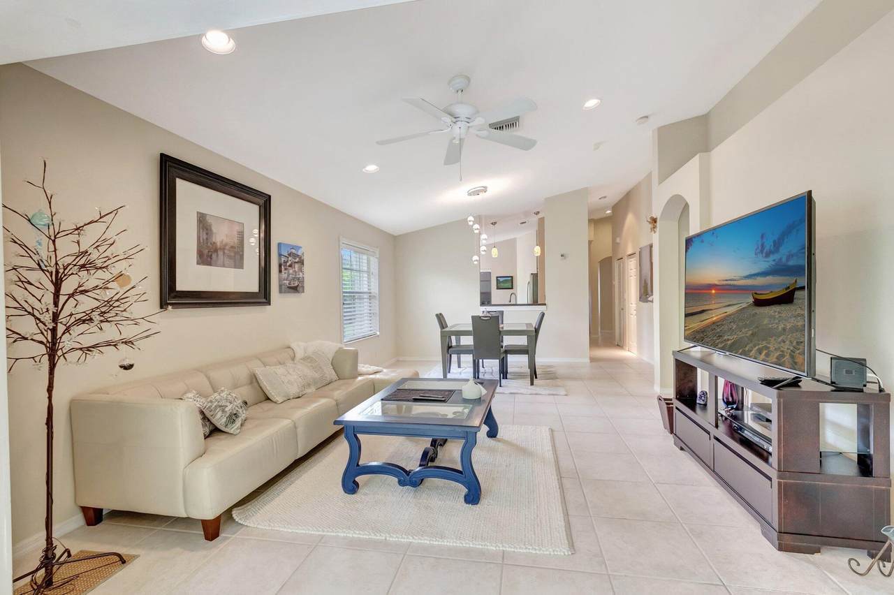 14211 La Sedona Circle - Photo 1