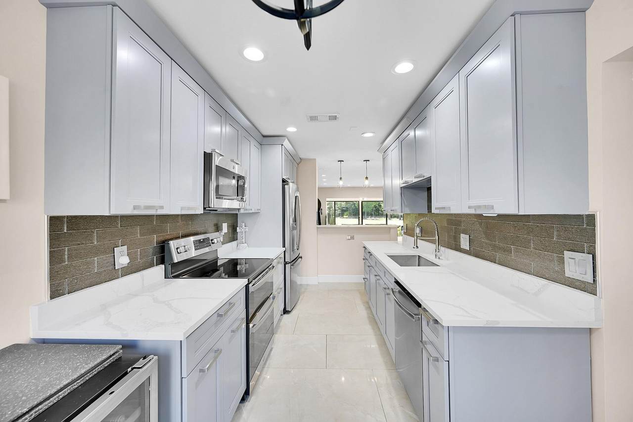 21207 Lago Circle - Photo 1