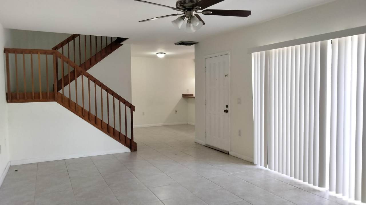 4707 47th Way - Photo 1