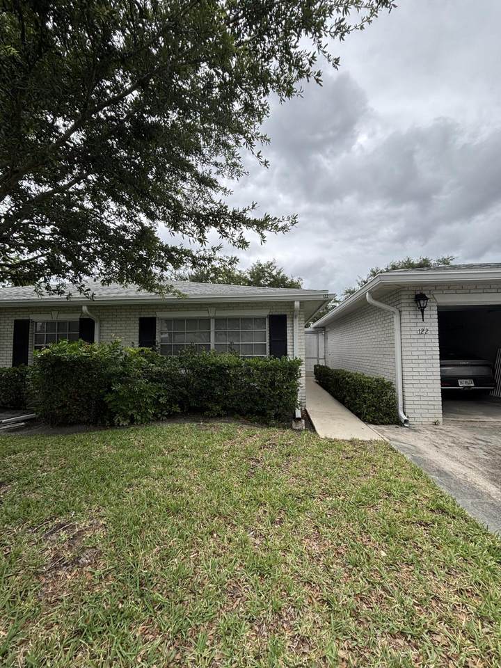 10084 42nd Dr Drive - Photo 1