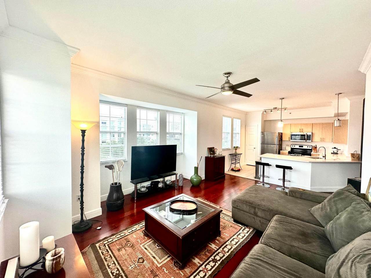 533 3rd Avenue - Photo 1