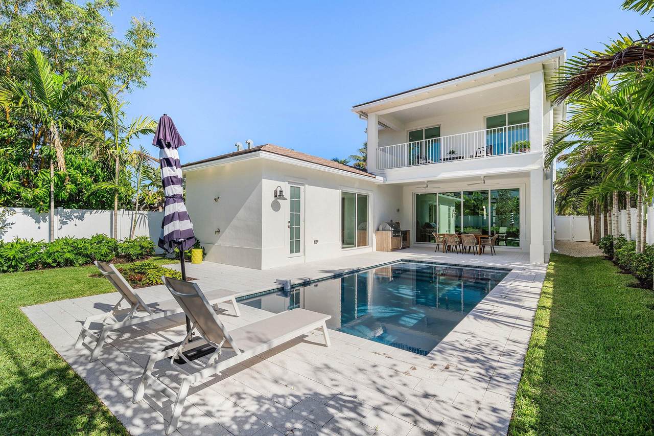 234 12th Street - Photo 1