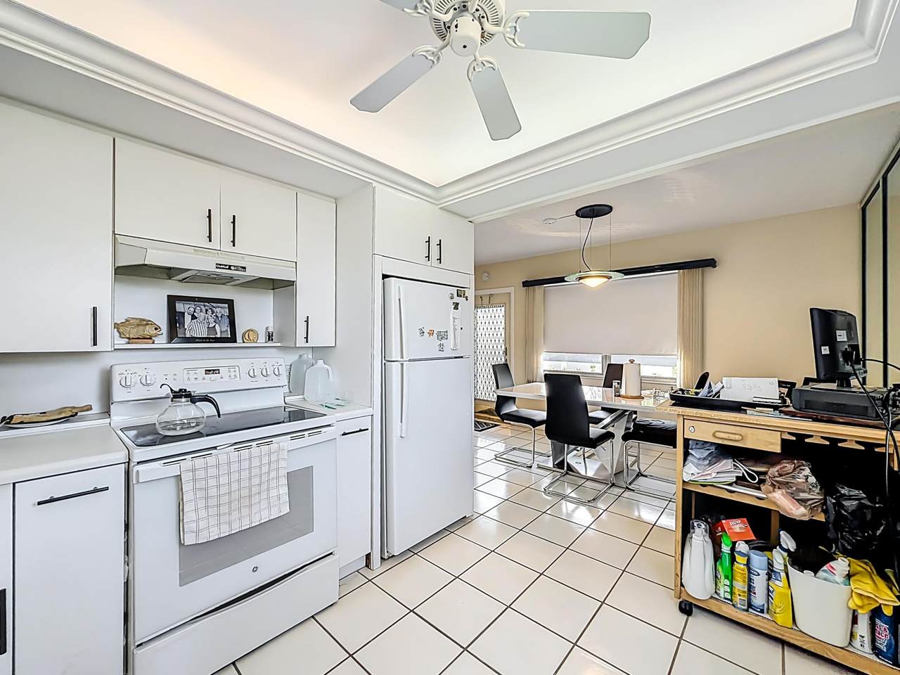 2114 Oakridge V - Photo 1