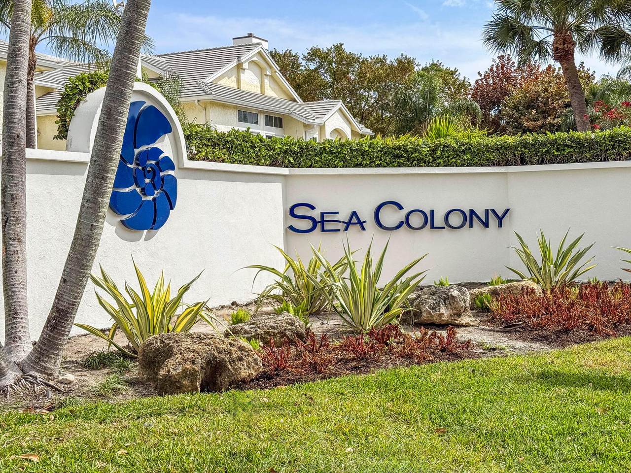 3004 Mainsail Circle - Photo 1