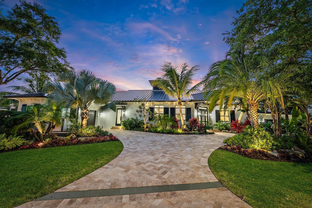 942 Pompano Drive - Photo 1