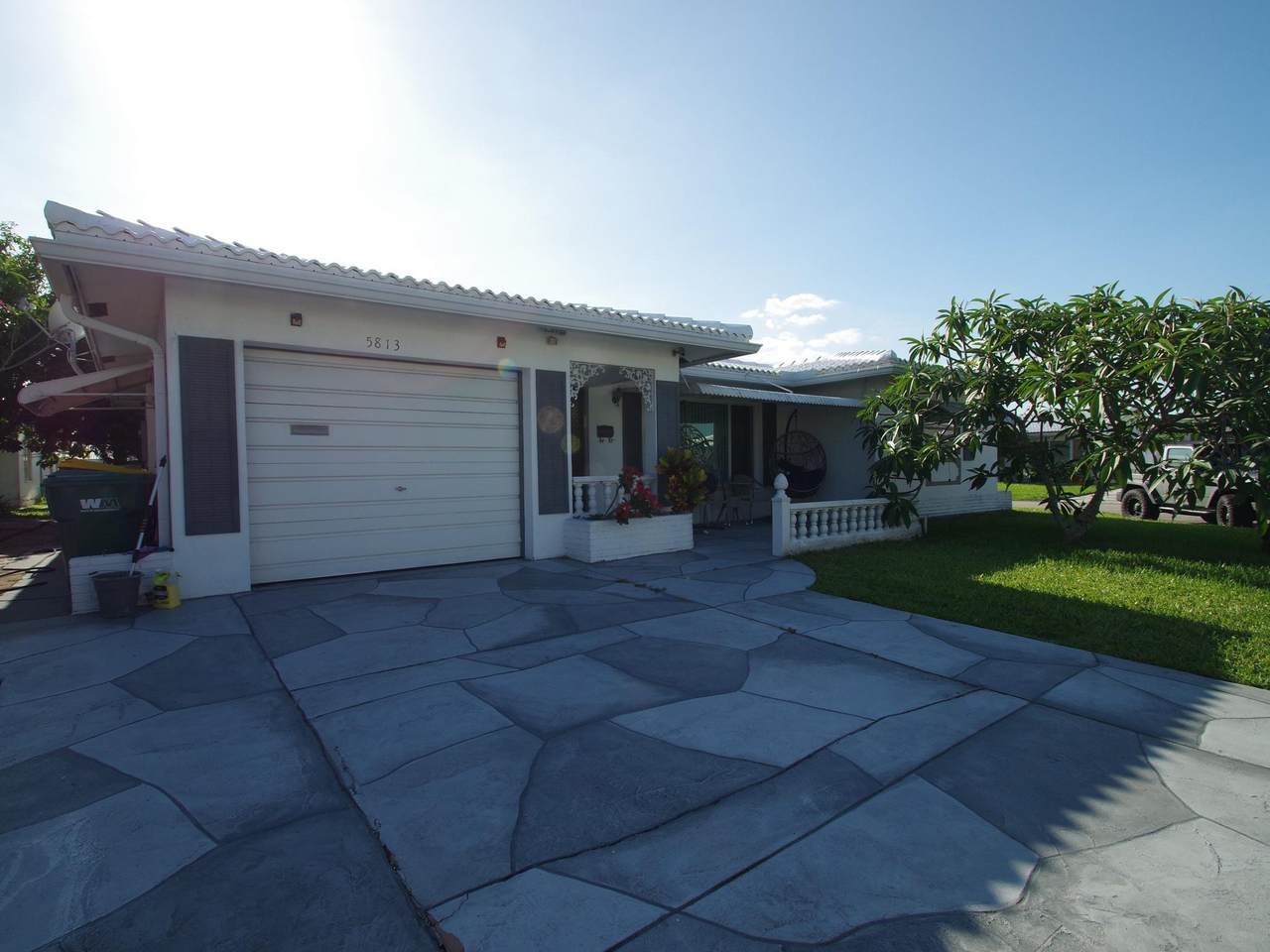5813 82nd Avenue - Photo 1
