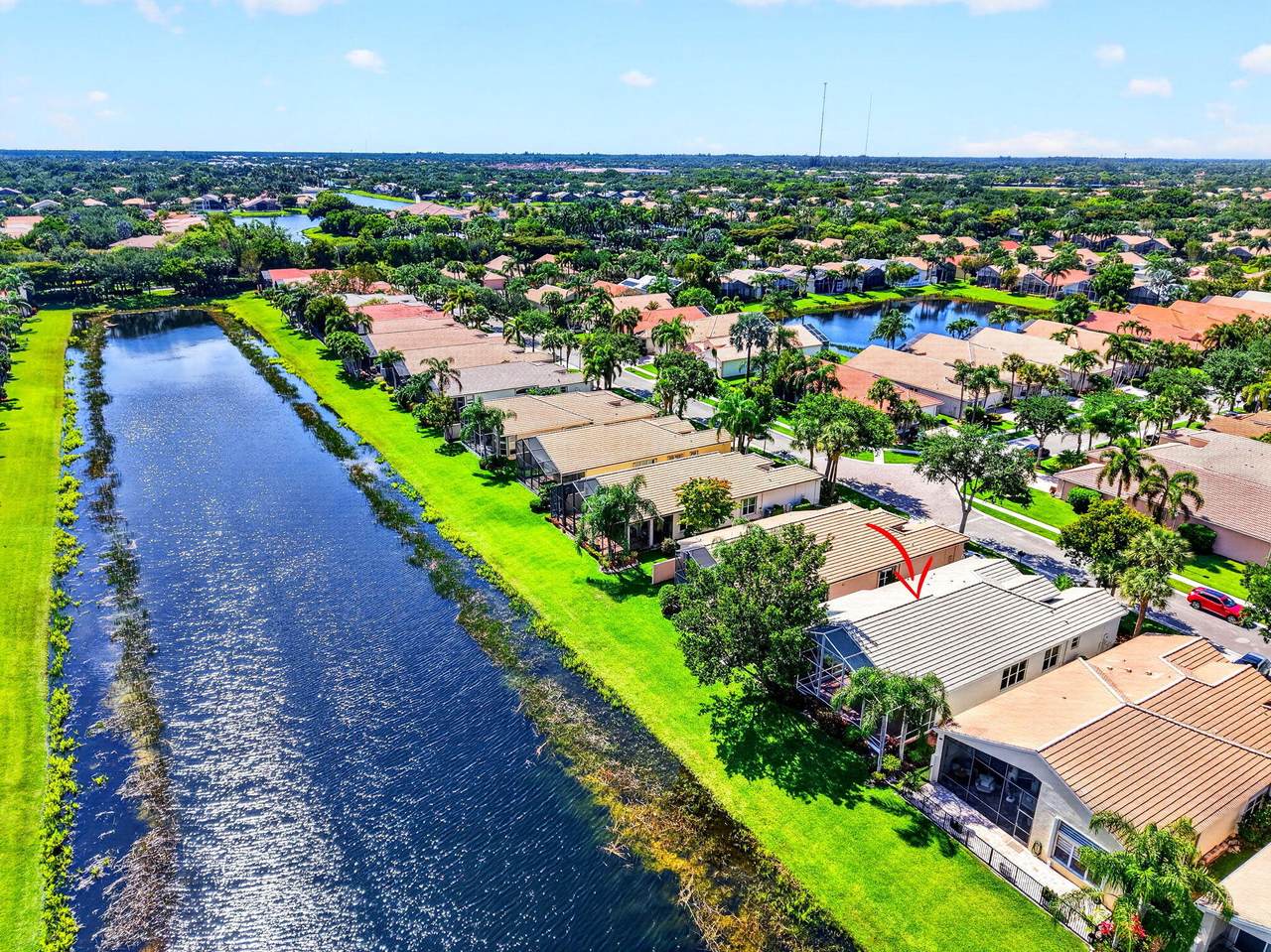 https://bt-photos.global.ssl.fastly.net/beaches/1280_boomver_2_B26026776-2.jpg