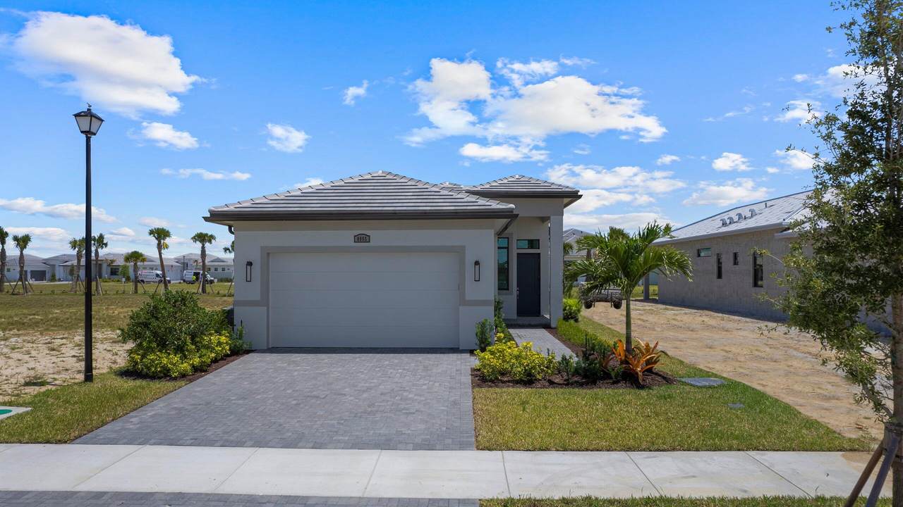 8065 Andrea Way - Photo 1