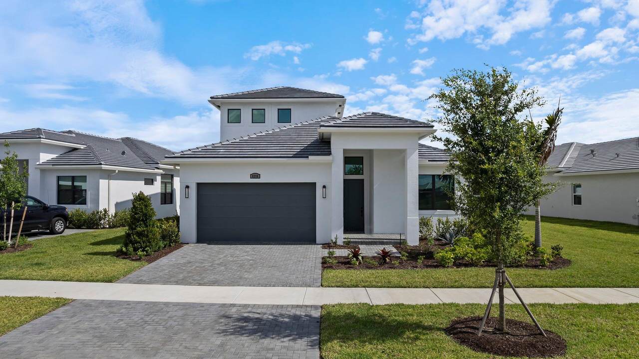 8290 Valsovano Way - Photo 1