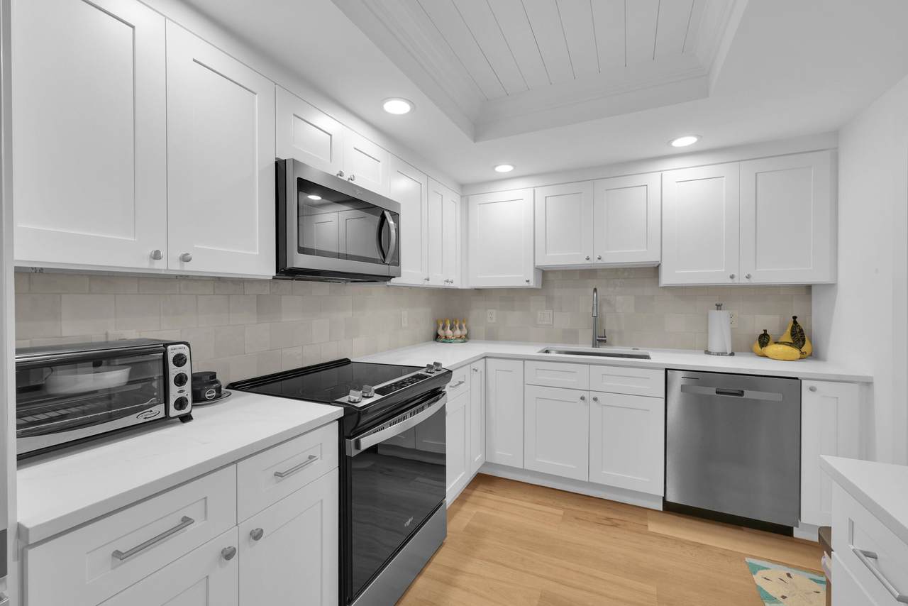 10 Turtle Creek Drive - Photo 1