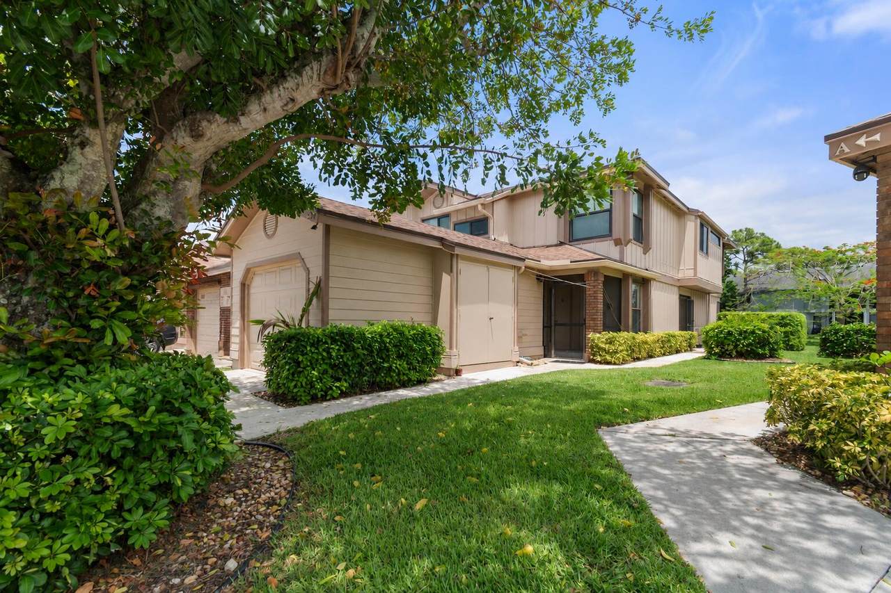 500 Crosswinds Drive - Photo 1