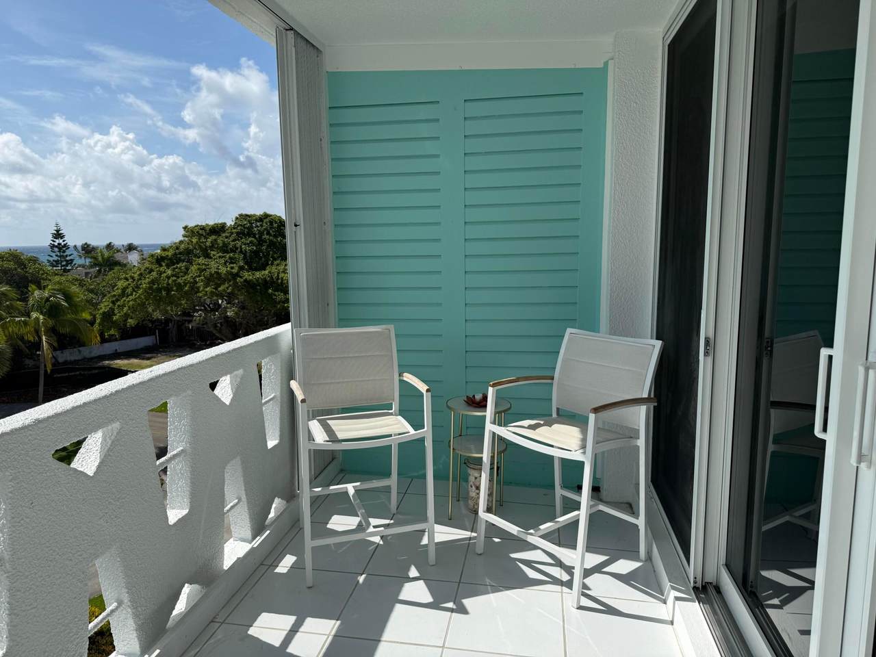 https://bt-photos.global.ssl.fastly.net/beaches/1280_boomver_1_B26029418-2.jpg