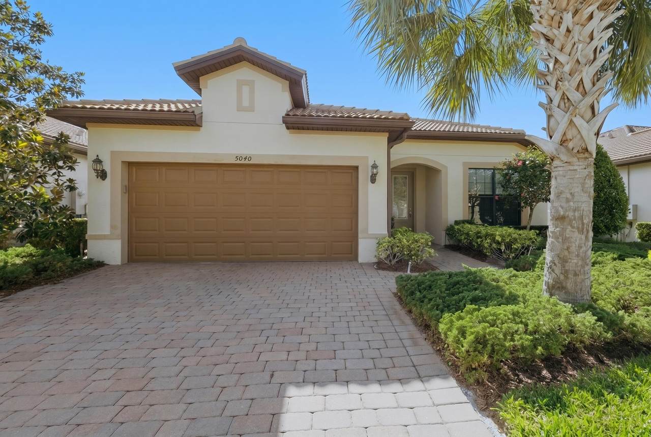 5040 Pendelton Square - Photo 1