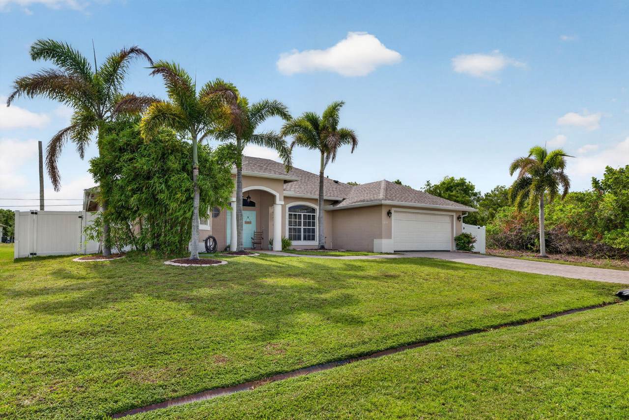 3744 Jamros Street - Photo 1