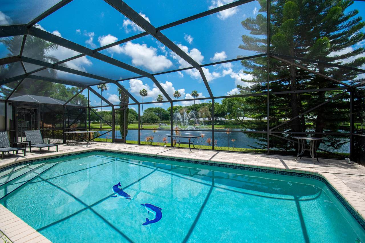 9708 Erica Court - Photo 1