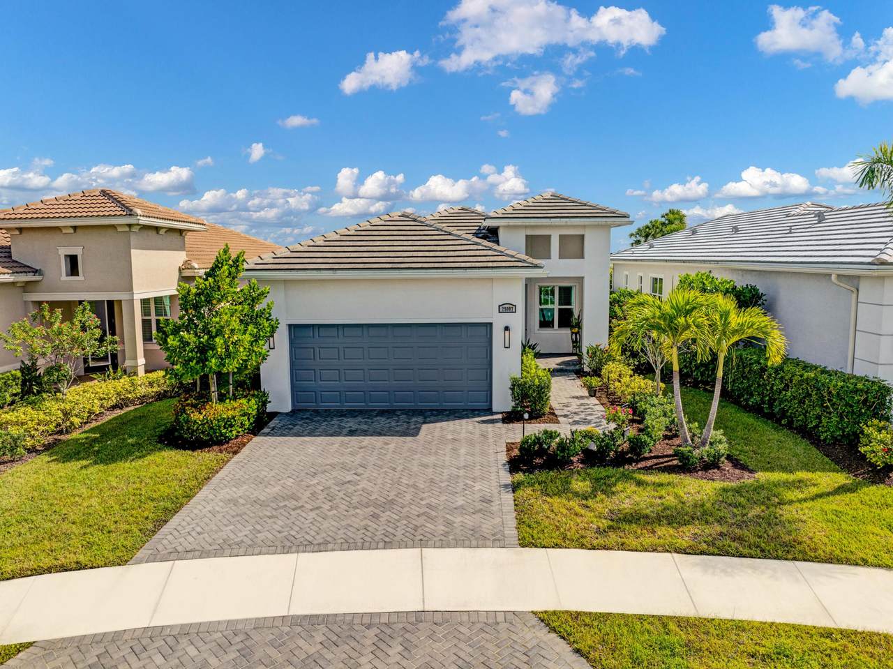 25007 Alberti Way - Photo 1